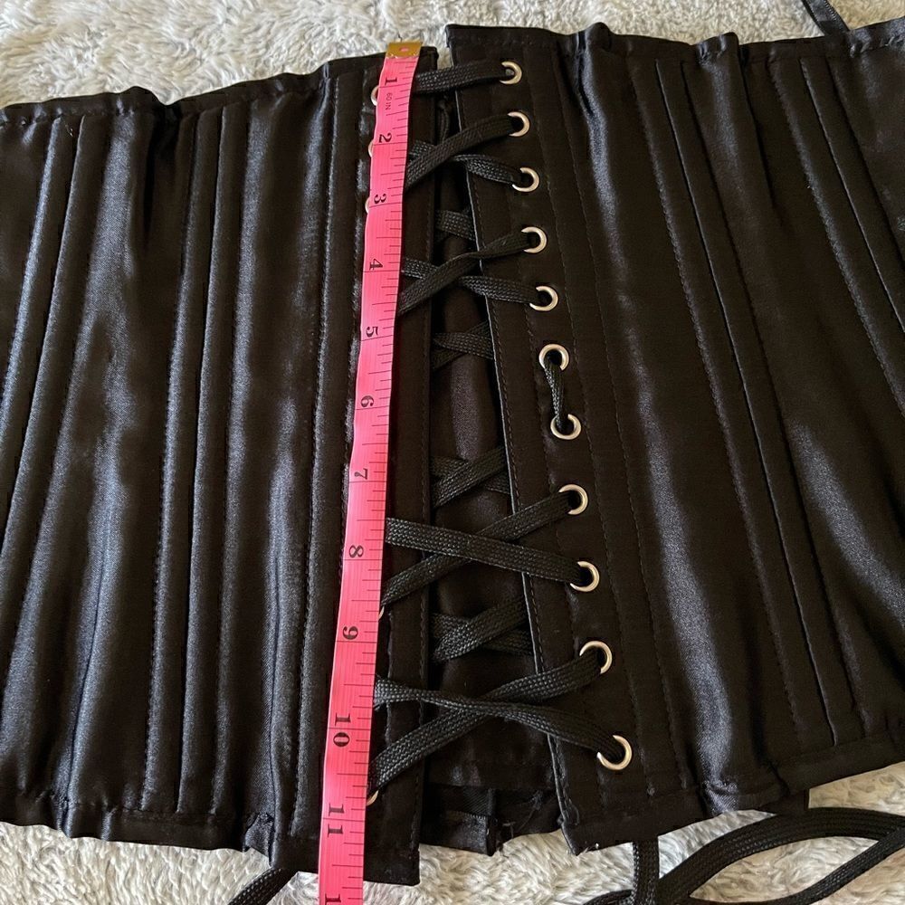 CAMELLIAS corcet black satin 26 steel bones - Picture 5 of 16